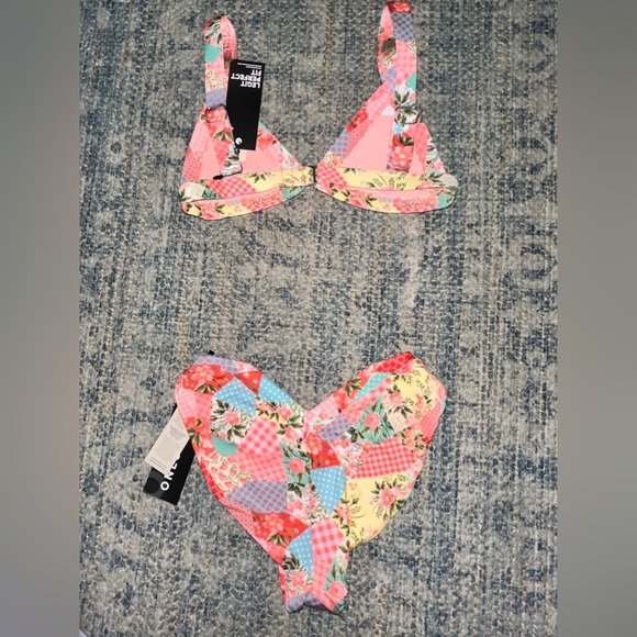 SOLD - Picture 2 of 4